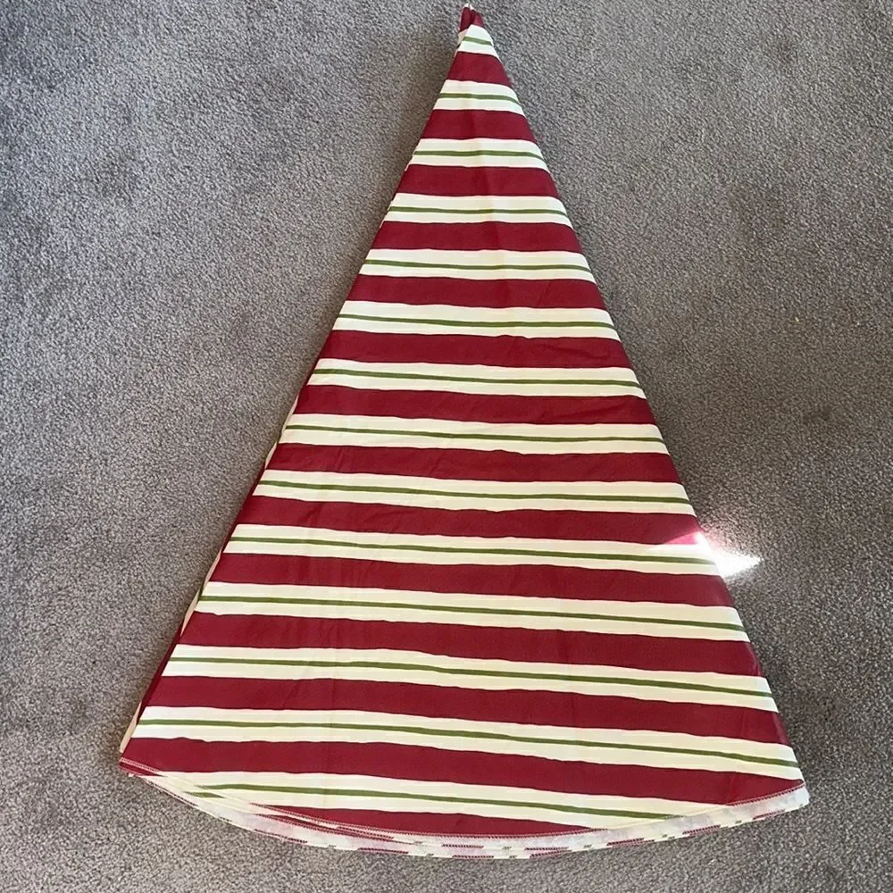 Holiday Striped Waterproof 70” Round Tablecloth!